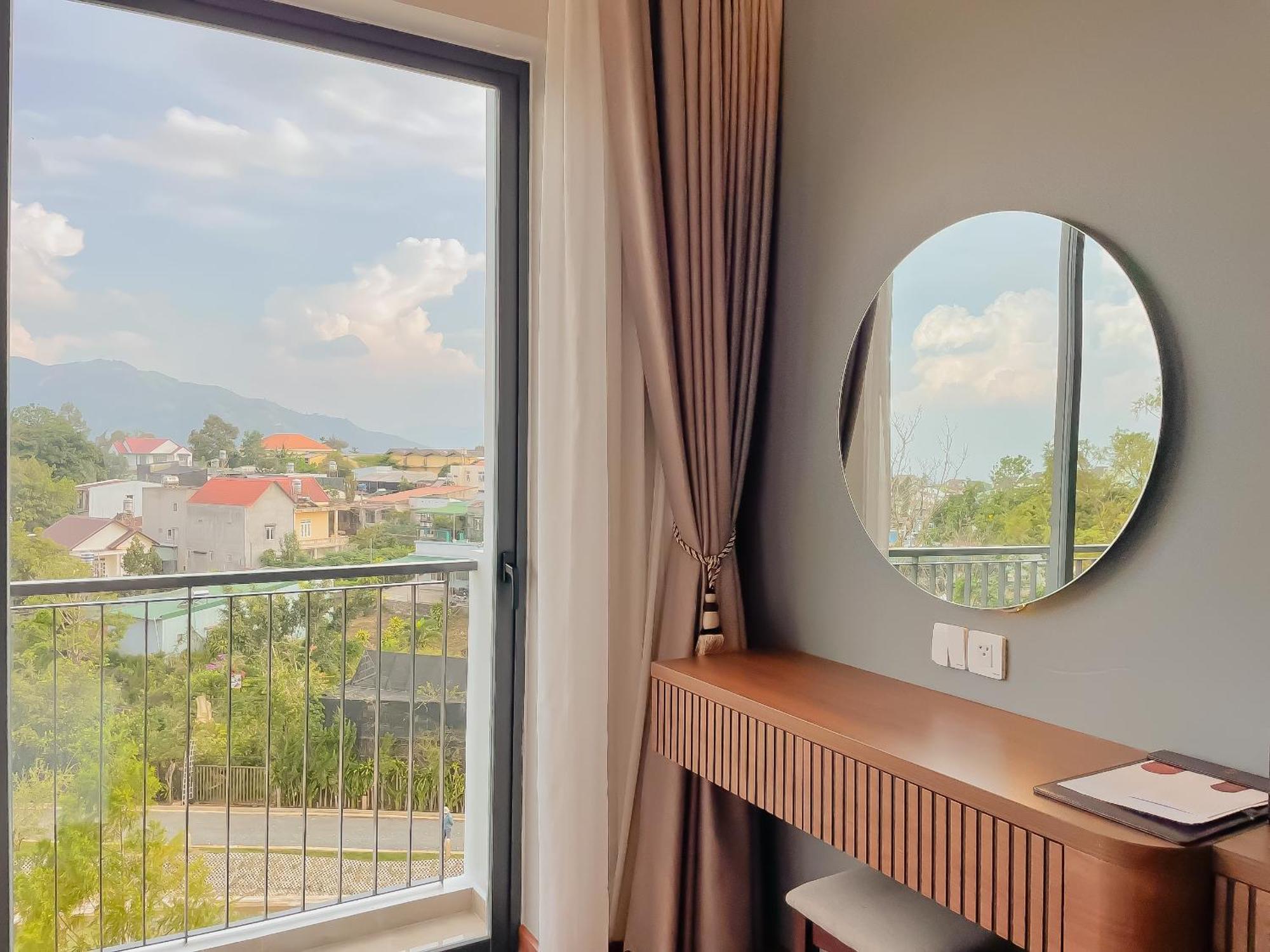 Sunflower Hotel & Resort Bảo Lộc Eksteriør billede