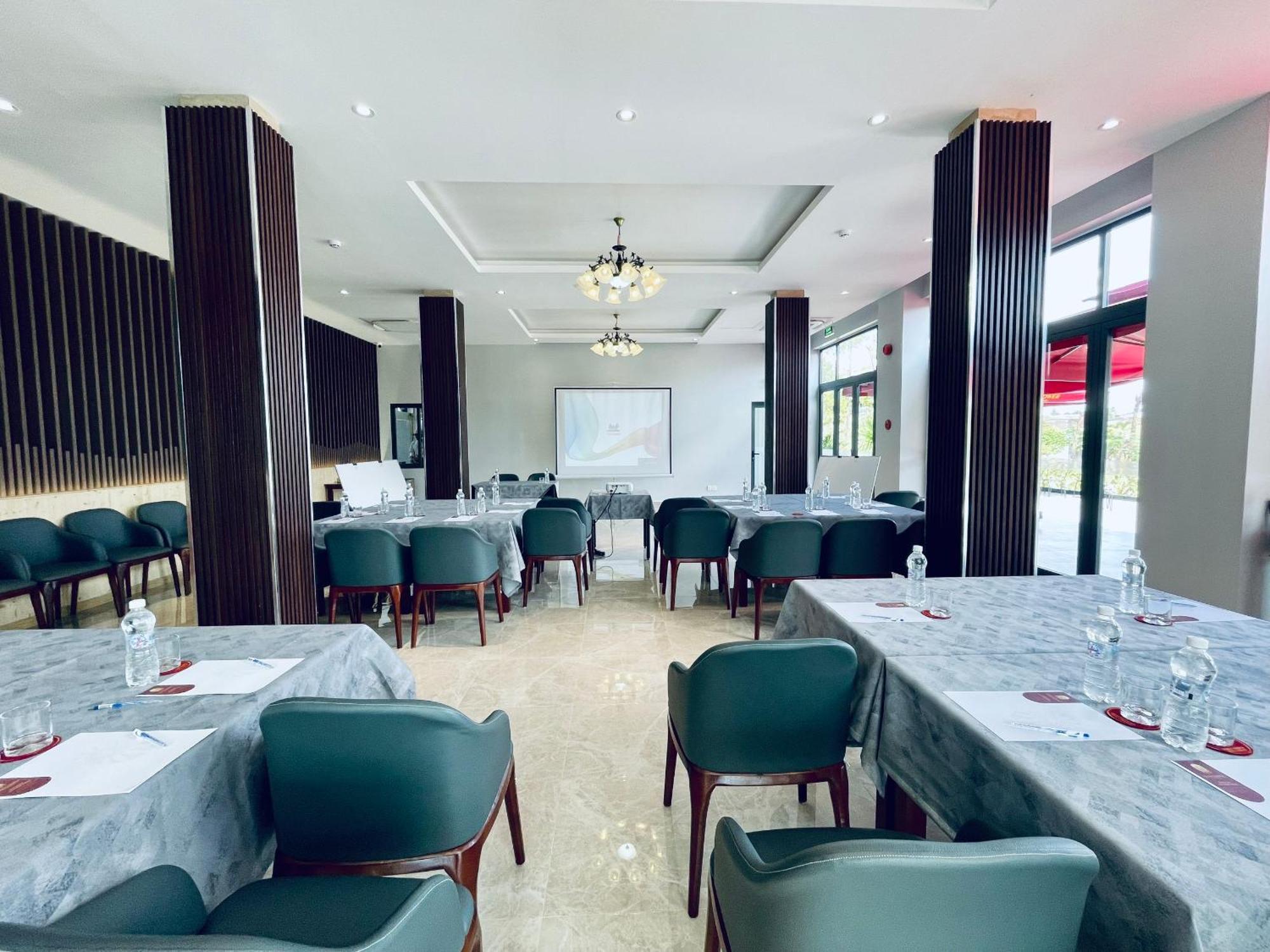 Sunflower Hotel & Resort Bảo Lộc Eksteriør billede